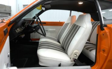 Unknown-Duster-1972-Orange-White-46