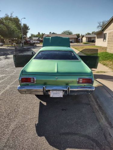 Unknown-Duster-1975-Green-1