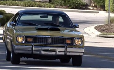 Unknown-Duster-1975-Yellow-3