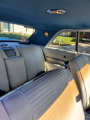 Unknown-Dynamic-88-1964-Blue-17