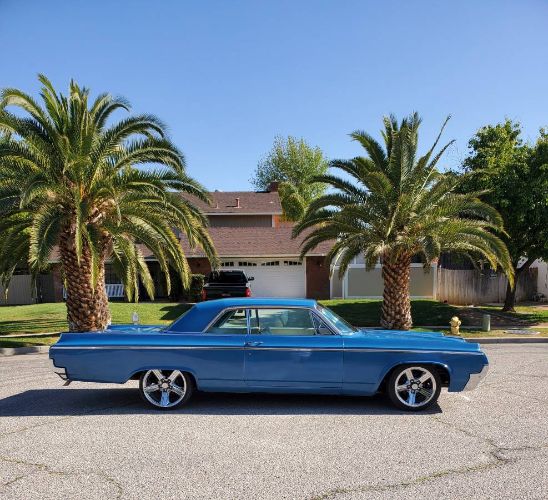 Unknown-Dynamic-88-1964-Blue-7