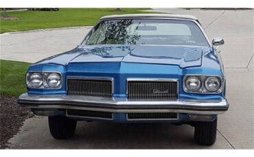 Unknown-Dynamic-88-1973-Bright-Blue-White-4