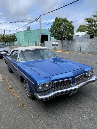 Unknown-Dynamic-88-1973-Bright-Blue-White-5