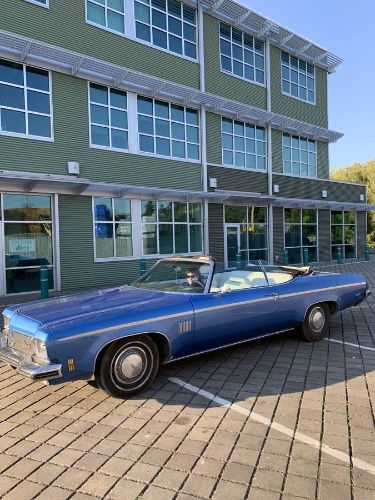 Unknown-Dynamic-88-1973-Bright-Blue-White-7