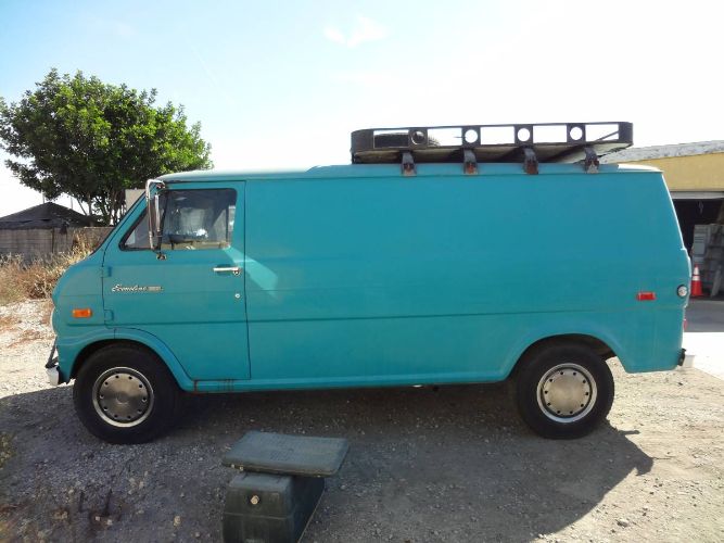 Unknown-E-300-1970-Blue-1
