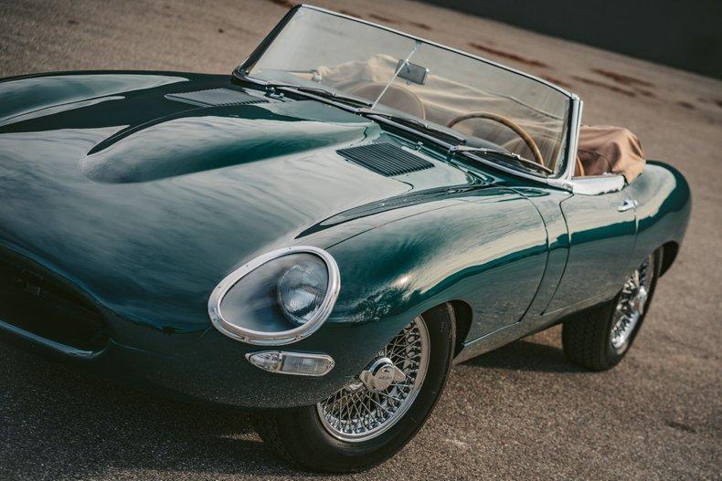 Unknown-E-type-1964-Green-Tan-17
