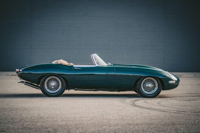 Unknown-E-type-1964-Green-Tan-19