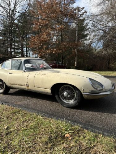 Unknown-E-type-1967-12