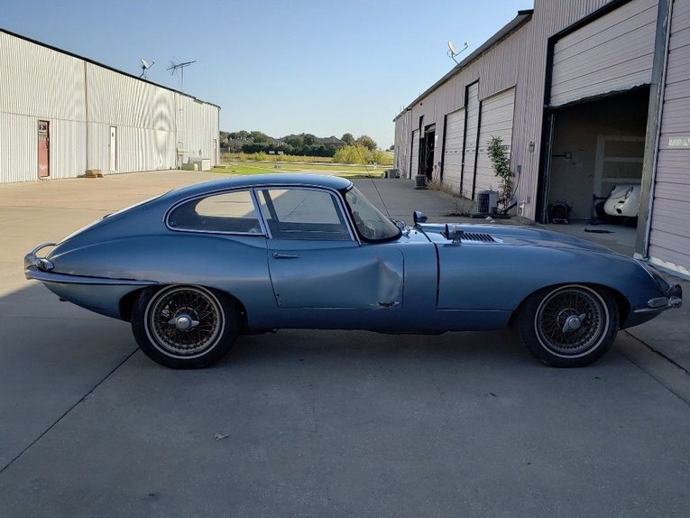 Unknown-E-type-1967-Blue-Blue-1