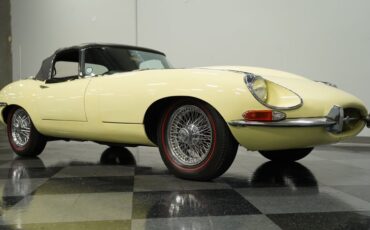 Unknown-E-type-1968-Pale-Primrose-Black-15
