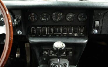 Unknown-E-type-1968-Pale-Primrose-Black-20