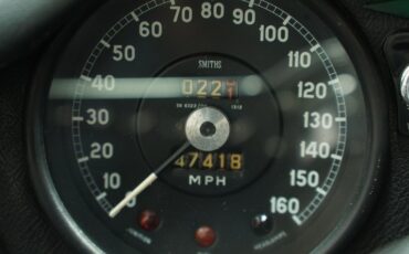 Unknown-E-type-1968-Pale-Primrose-Black-22