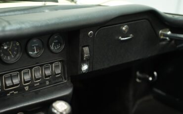 Unknown-E-type-1968-Pale-Primrose-Black-23