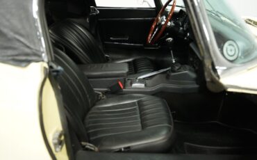 Unknown-E-type-1968-Pale-Primrose-Black-27
