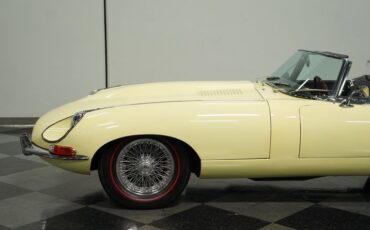 Unknown-E-type-1968-Pale-Primrose-Black-39