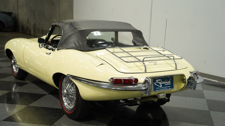 Unknown-E-type-1968-Pale-Primrose-Black-6