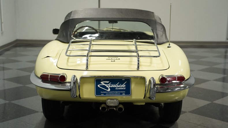 Unknown-E-type-1968-Pale-Primrose-Black-7