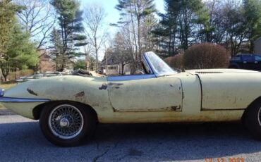Unknown-E-type-1968-Yellow-Black-3