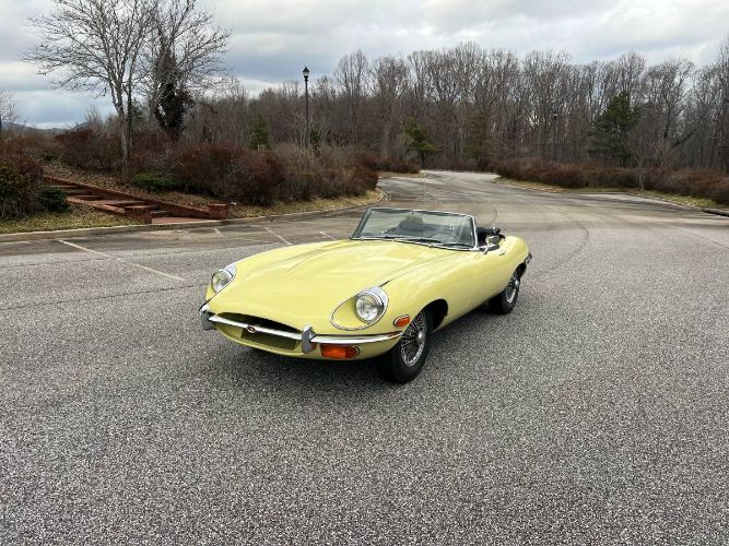 Unknown-E-type-1970-Yellow-11