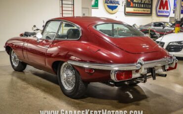 Unknown-E-type-1971-Regency-Red-Black-11
