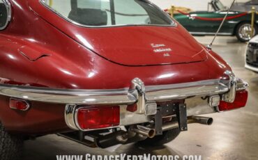 Unknown-E-type-1971-Regency-Red-Black-12