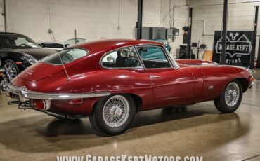 Unknown-E-type-1971-Regency-Red-Black-2