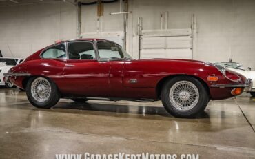 Unknown-E-type-1971-Regency-Red-Black-31