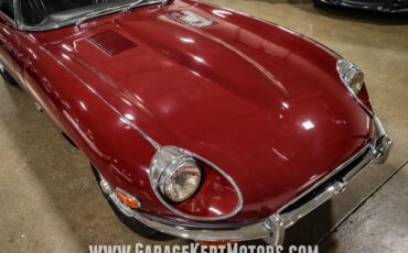 Unknown-E-type-1971-Regency-Red-Black-33