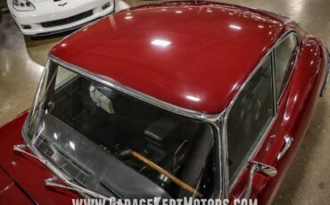 Unknown-E-type-1971-Regency-Red-Black-43