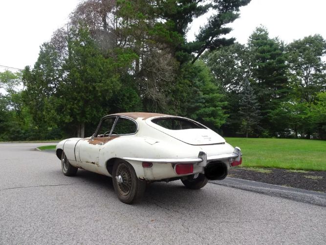 Unknown-E-type-1971-White-1