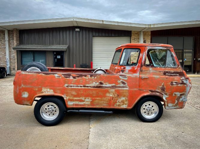 Unknown-Econoline-1961-Monte-Carlo-Red-17