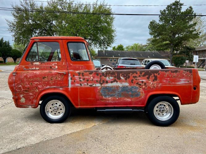 Unknown-Econoline-1961-Monte-Carlo-Red-22