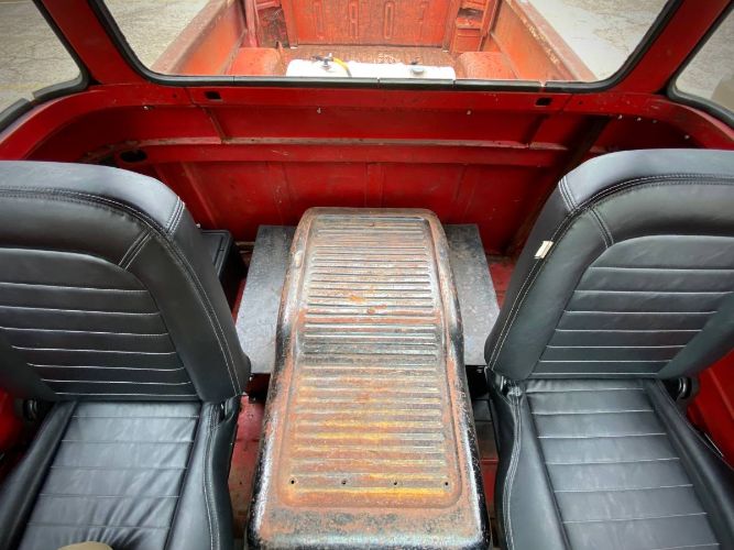 Unknown-Econoline-1961-Monte-Carlo-Red-4