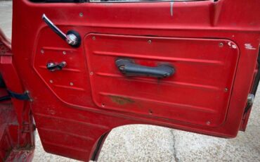 Unknown-Econoline-1961-Monte-Carlo-Red-9