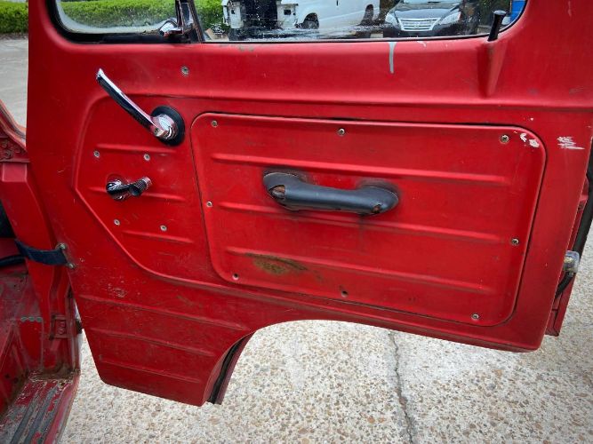 Unknown-Econoline-1961-Monte-Carlo-Red-9