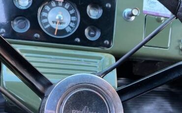 Unknown-Econoline-1965-Green-Gray-11