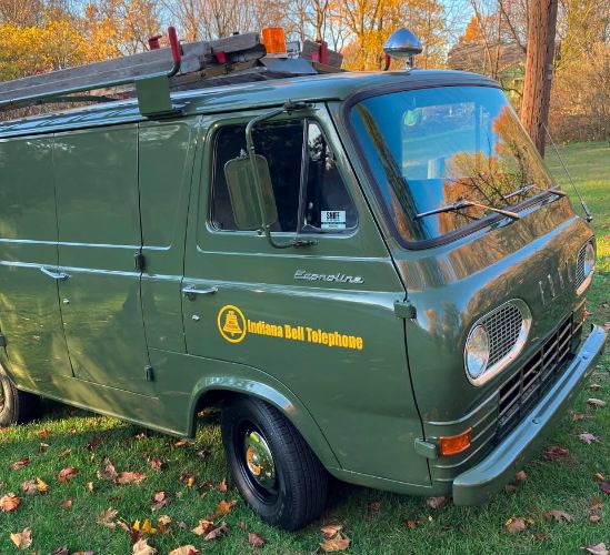 Unknown-Econoline-1965-Green-Gray-14