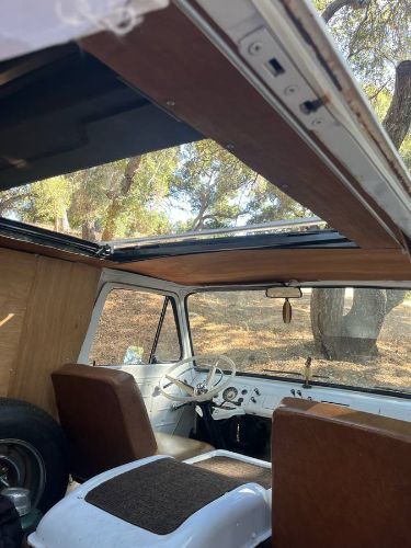 Unknown-Econoline-1966-Yellow-9