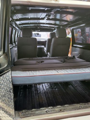 Unknown-Econoline-1972-White-Gray-11