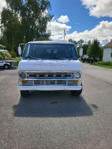 Unknown-Econoline-1972-White-Gray-21