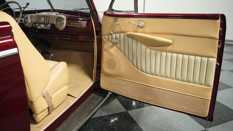 Unknown-Eight-1947-Anniversary-Red-Beige-16