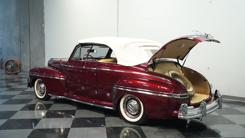 Unknown-Eight-1947-Anniversary-Red-Beige-17