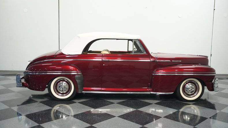 Unknown-Eight-1947-Anniversary-Red-Beige-22