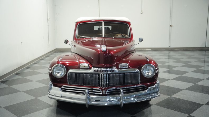 Unknown-Eight-1947-Anniversary-Red-Beige-25