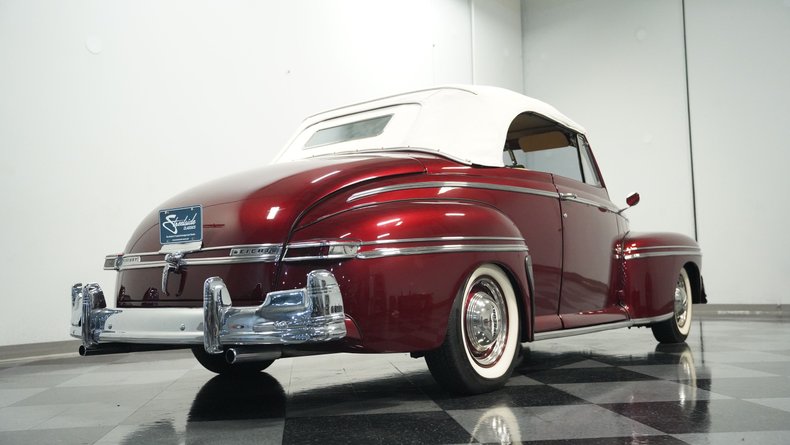 Unknown-Eight-1947-Anniversary-Red-Beige-34