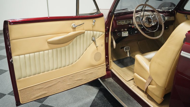 Unknown-Eight-1947-Anniversary-Red-Beige-38