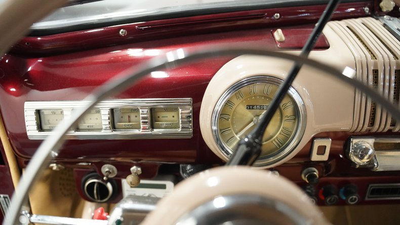 Unknown-Eight-1947-Anniversary-Red-Beige-42