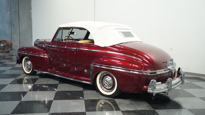 Unknown-Eight-1947-Anniversary-Red-Beige-6