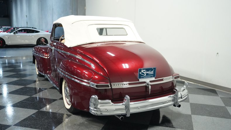 Unknown-Eight-1947-Anniversary-Red-Beige-7