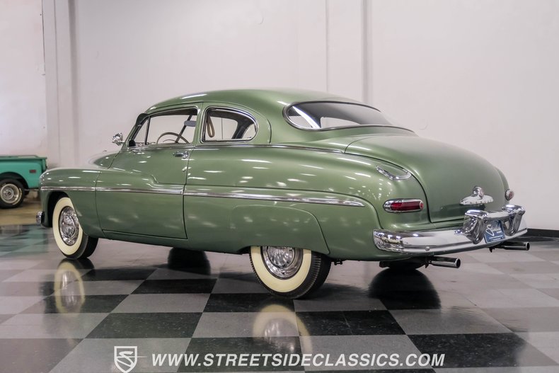Unknown-Eight-1949-Berwick-Green-Green-13